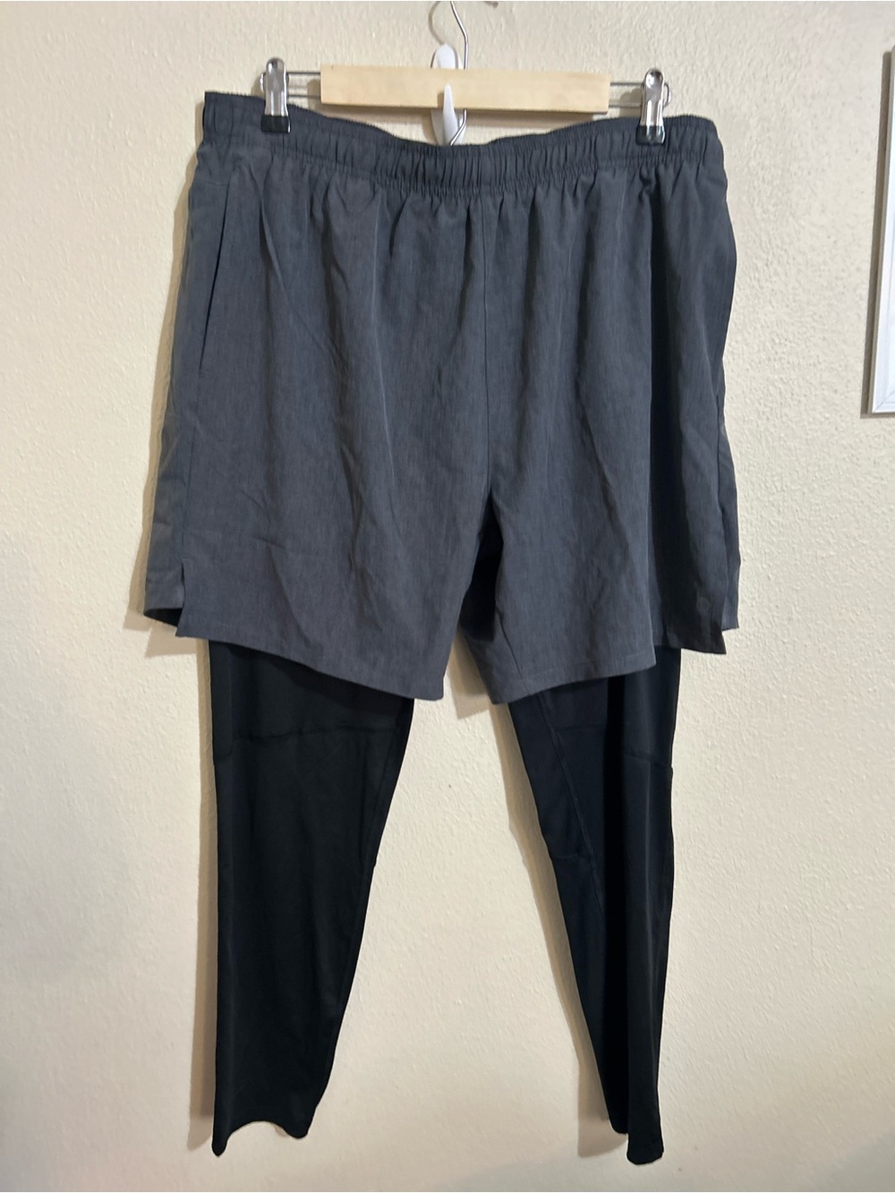 Skora Two-in-One Athletic Shorts with Attached Leggings XL Quick Dry Mens